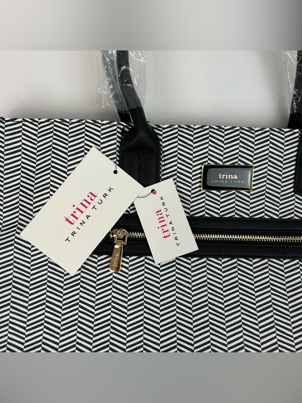 *NEW* Trina Turk Double Handle Tote Satchel Herringbone Pattern Vegan Leather - Picture 4 of 14